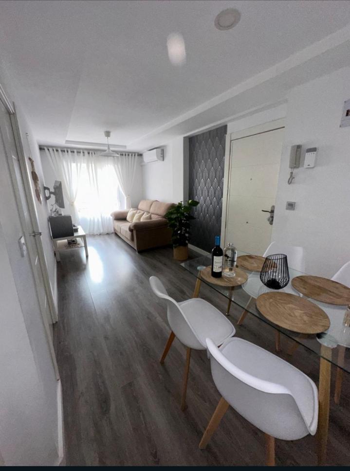 Apartamento Cerca Del Pilar サラゴサ 部屋 写真